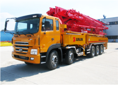 Xe bơm bê tông cần Junjin 52 mét, 5 đoạn