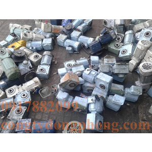 Motor giảm tốc cốt âm