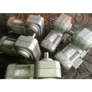 Motor giảm tốc cốt ngang 200w 1/100