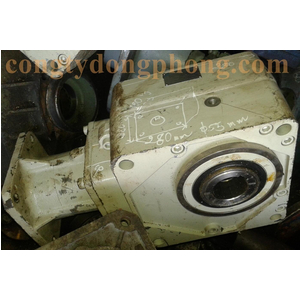 Motor giảm tốc cốt âm Nhật cũ