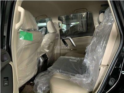 Toyota Land Cruiser Prado VX 2023