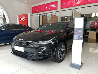 KIA K5 2.0 Premium