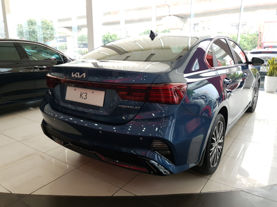 KIA K3 1.6 PREMIUM