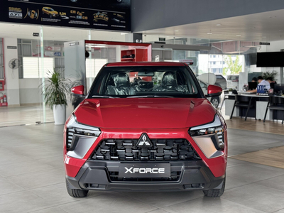 Mitsubishi Xforce GLX