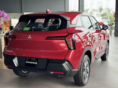 Mitsubishi Xforce GLX