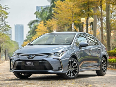 Toyota Corolla Altis 1.8 V 2024