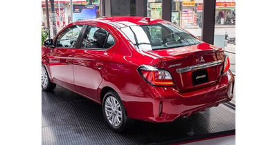 Mitsubishi Attrage CVT Premium