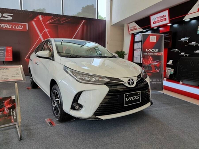 Toyota Vios 1.5E CVT (3 túi khí)
