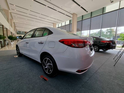 Toyota Vios 1.5E CVT (3 túi khí)