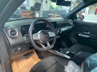 Mercedes-Benz GLB 35