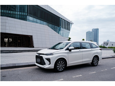 Toyota Avanza Premio CVT