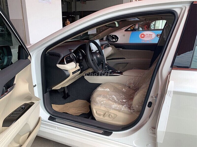 Toyota Camry 2.5Q 2022