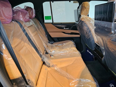 Lexus LX 600 Urban