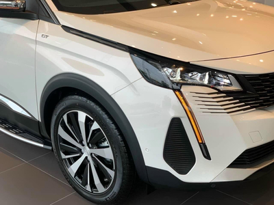 New Peugeot 3008 GT