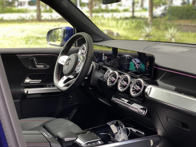 Mercedes-Benz GLB 200 AMG