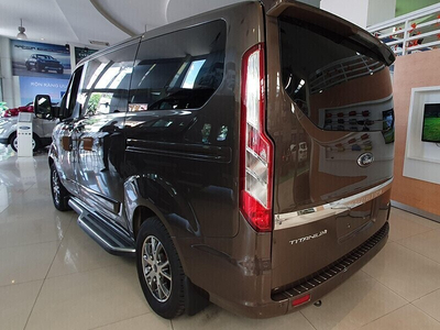 Ford Tourneo Titanium