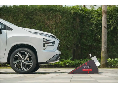 Mitsubishi Xpander MT 2023