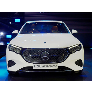 Mercedes-Benz E 200 Avantgarde