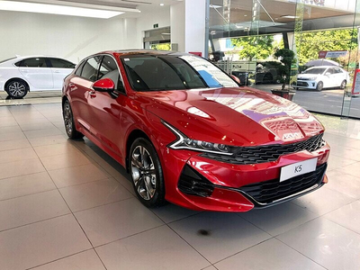 KIA K5 2.0 Luxury