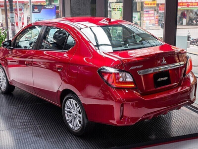 Attrage CVT Premium
