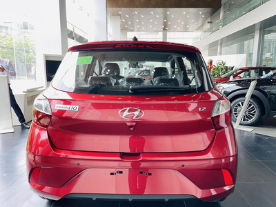 Hyundai Grand i10 1.2 AT 2023