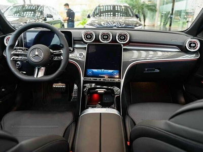 MERCEDES-BENZ C300 AMG First Edition - ALL NEW 2023