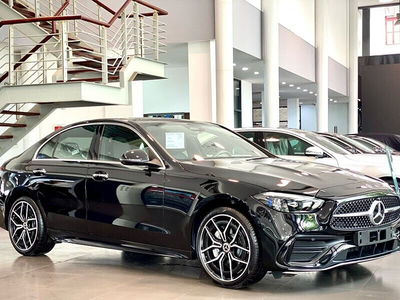 MERCEDES-BENZ C300 AMG First Edition - ALL NEW 2023