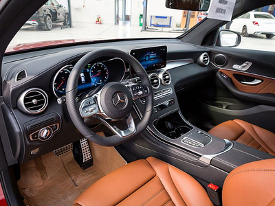 MERCEDES-BENZ GLC 300 4MATIC COUPE
