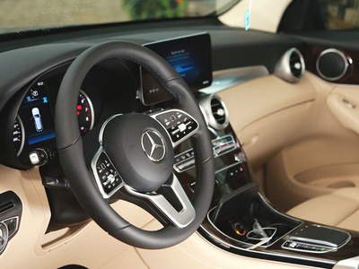 MERCEDES-BENZ GLC200 - ALL NEW 2023