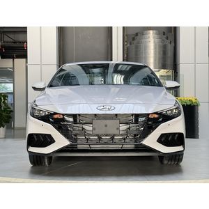 Hyundai Elantra 1.6 AT Đặc Biệt 2022