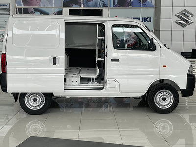 Suzuki EECO Van
