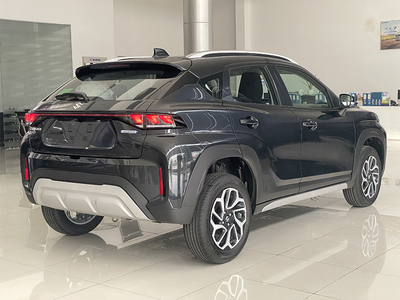 Suzuki Fronx GL, GLX, GLX Plus