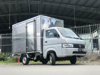 Suzuki Carry Pro mới 2023 thùng kín 700kg