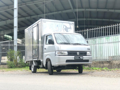 Suzuki Carry Pro mới 2023 thùng kín 700kg