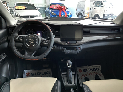 Suzuki Ertiga Hybrid AT 2022