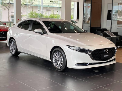 Mazda 3 1.5L Premium