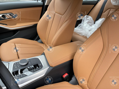 BMW 320i Sportline LCI