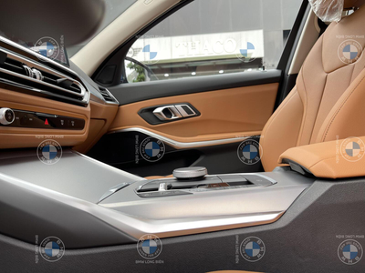 BMW 320i Sportline LCI