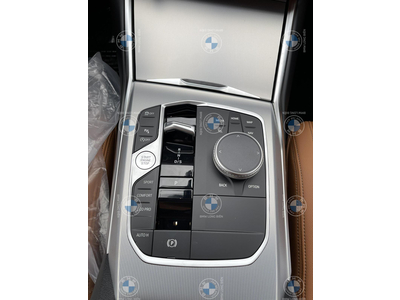 BMW 320i Sportline LCI