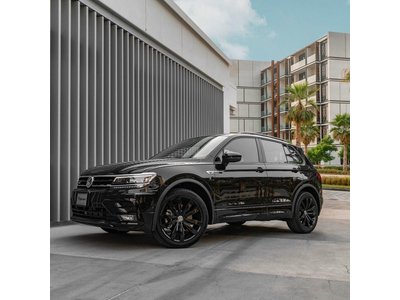 Volkswagen Tiguan Platium