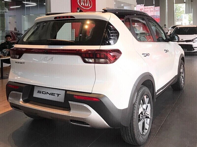 KIA Sonet AT Premium