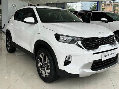 KIA Sonet AT Deluxe