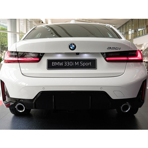 BMW 330i M Sport LCI 2024 (Connected Drive)