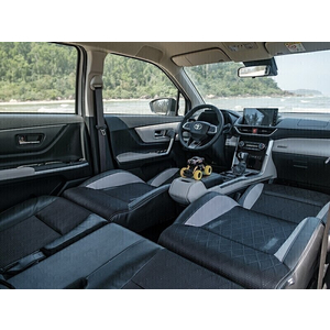Toyota Veloz Cross CVT