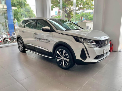 New 5008 GT