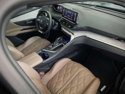 New 5008 GT