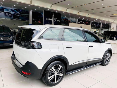 New 5008 AL