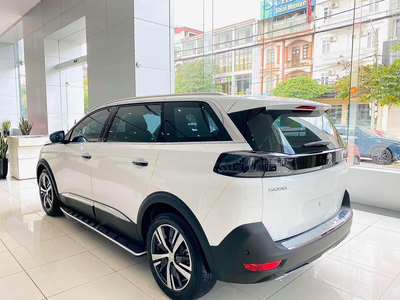 New 5008 AL
