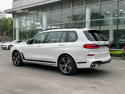 BMW X7 xDrive40i M-Sport LCI