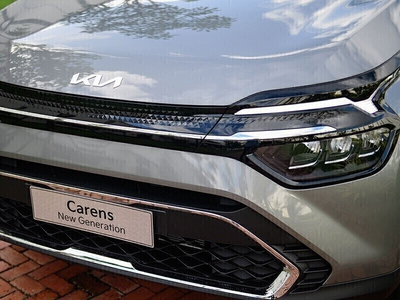 KIA Carens 1.5G Luxury